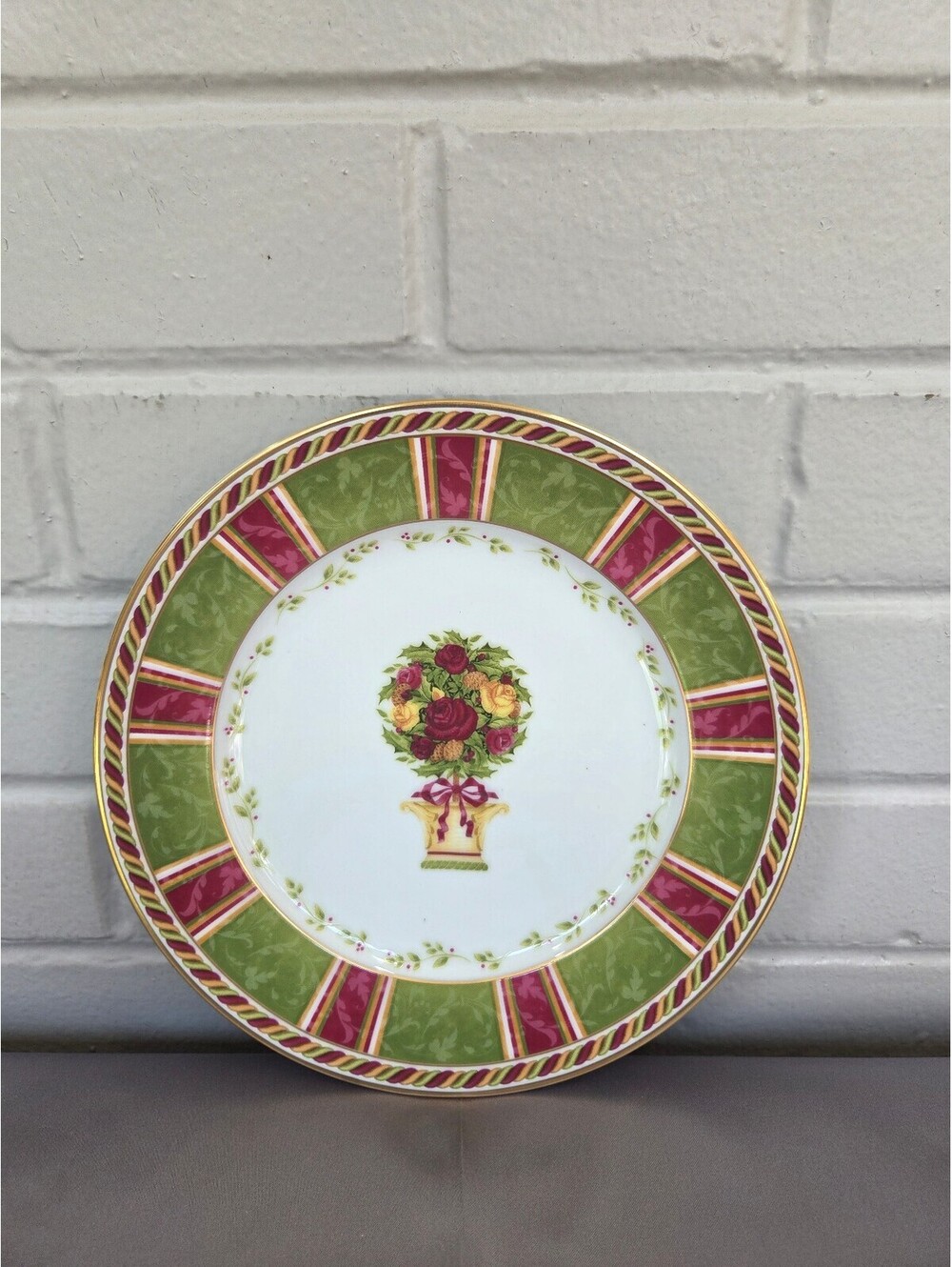 Old Country Roses - Seasons of Colour - Salad Plate 8"- by Royal Albert set of 8